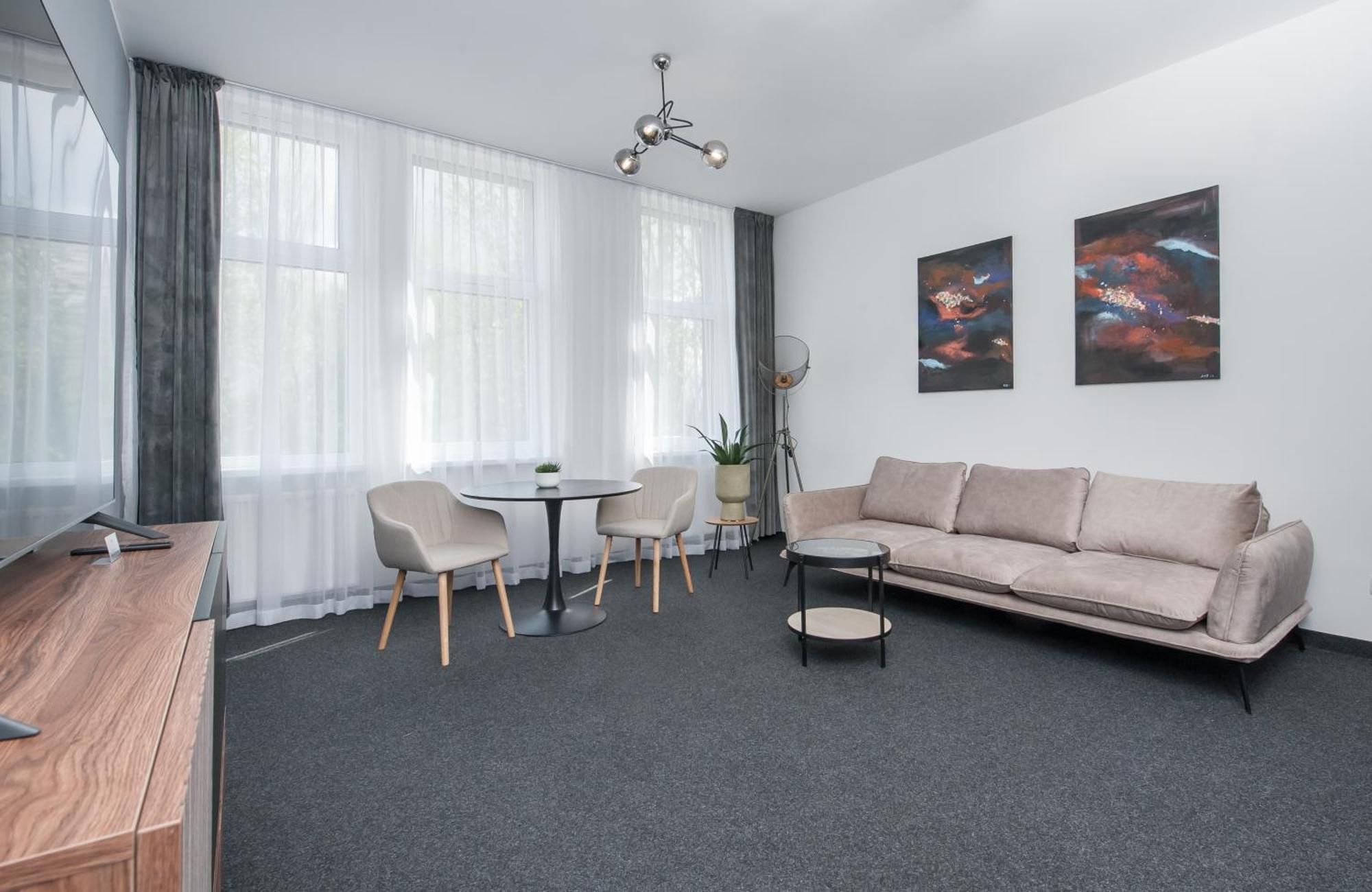 Apartamenty Zabrska 45 Gliwice Ngoại thất bức ảnh